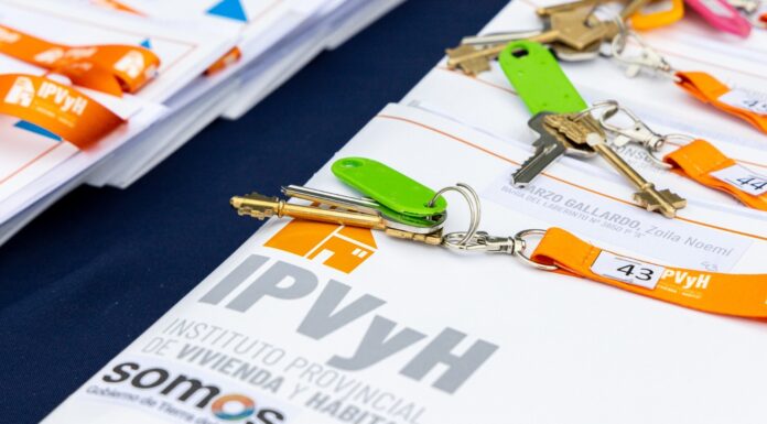 Laura Montes: La provincia busca la forma de ir entregando viviendas para los fueguinos.