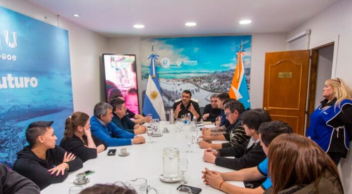 El Ejecutivo Municipal de Ushuaia acordó nuevos incrementos salariales