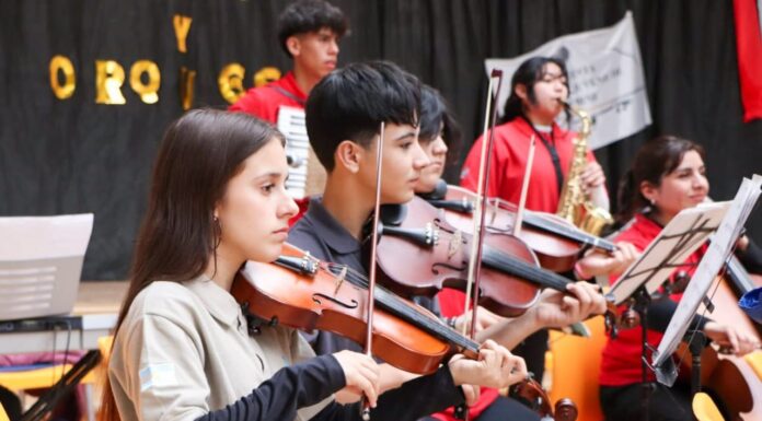 La Orquesta Aluminé brindó 17 conciertos para niños, niñas y sus familias en Tierra del Fuego