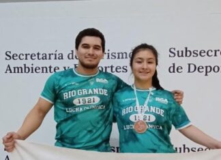 La luchadora riograndense Antonella Cárdenas logró la medalla de bronce en los Juegos Nacionales Evita 2024