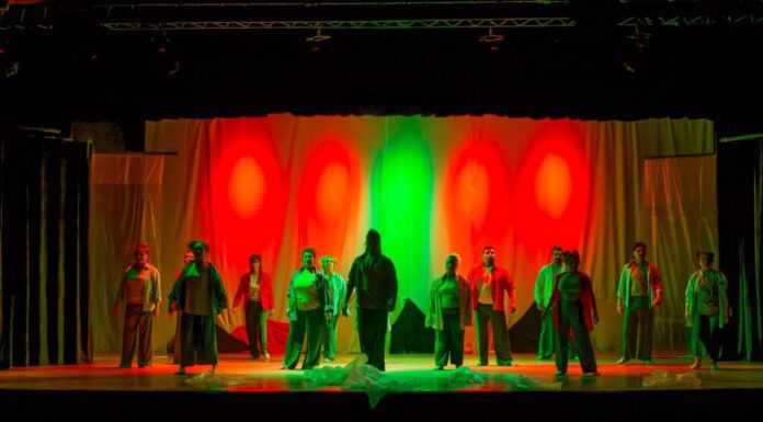 El espectáculo “Nacido y Criado» deslumbró en la Casa de la Cultura