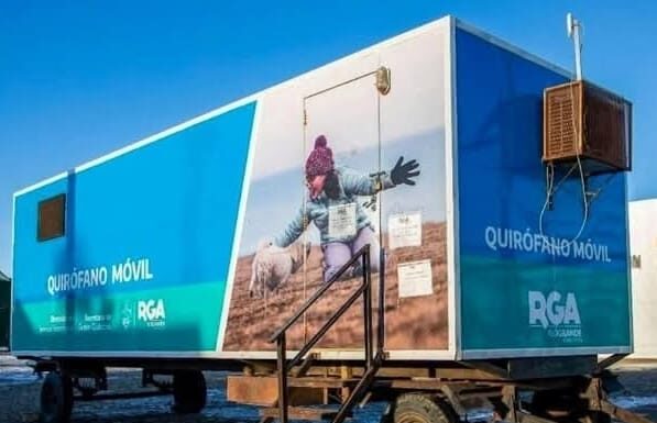 El Quirófano Móvil se traslada a Av. Belgrano para ampliar la cobertura de atención veterinaria