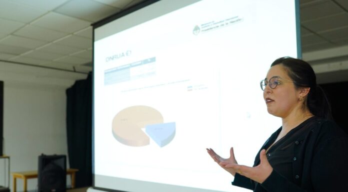 Adopción: Lanzan Conversatorios Informativos en Río Grande, Ushuaia y Tolhuin