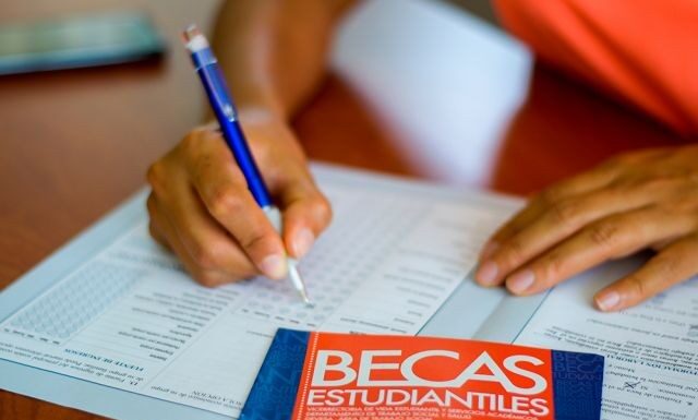 Se modifica el período de inscripción para las Becas Académicas 2025