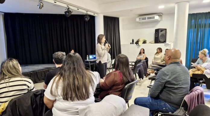 Supervisores educativos debatieron sobre los desafíos de la escuela en la era digital