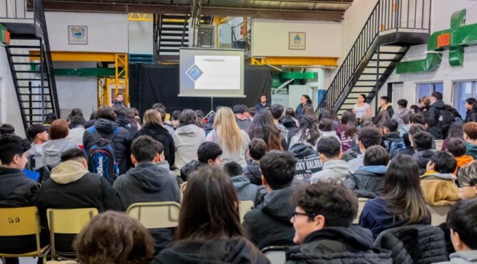 Impulsan acciones para fortalecer la convivencia escolar en el CPET de Río Grande
