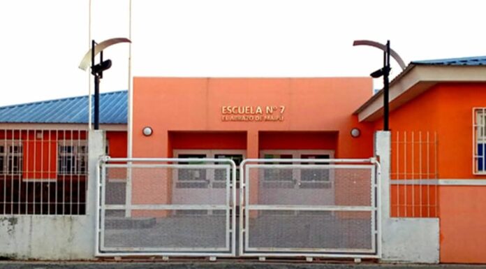 Docentes de la Escuela N.º 7 en Asamblea Permanente por Entornos Escolares Seguros