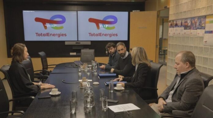 Terra Ignis S.A. y Total Energies S.A. sellan convenio de asistencia técnica para optimizar la explotación hidrocarburífera en Tierra del Fuego