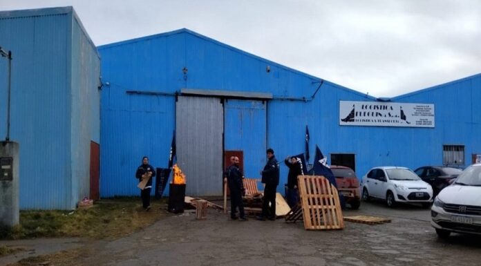 Suspensiones en Telecomunicaciones Fueguinas afectan a trabajadores de Río Grande