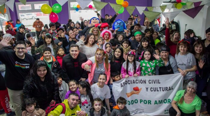 La Asociación “Todo por Amor” celebró el Día de las Infancias con una gran fiesta en Río Grande