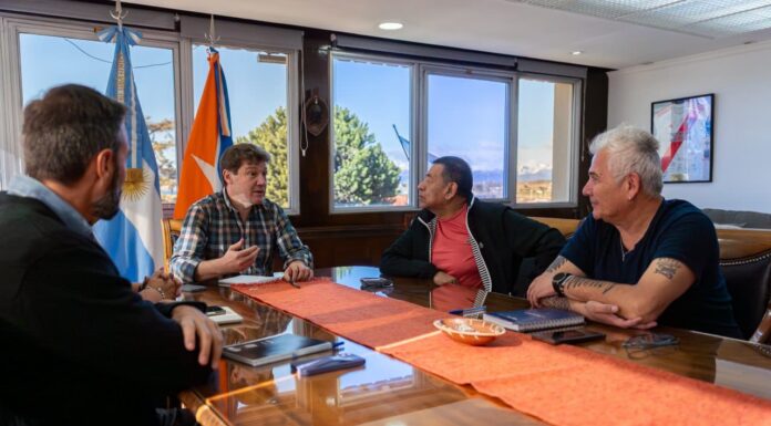 Melella y el Sindicato de Petróleo analizaron el futuro de la actividad de YPF en Tierra del Fuego