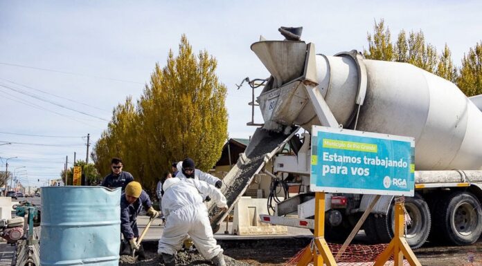 Mejoramiento Vial: El Municipio intensifica los trabajos de bacheo en toda la ciudad