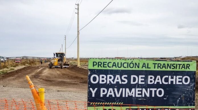 Avanza la pavimentación en calle Punta Popper para mejorar la conectividad barrial