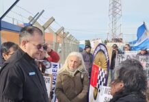 Crece el malestar de familias policiales por demoras en haberes compensatorios