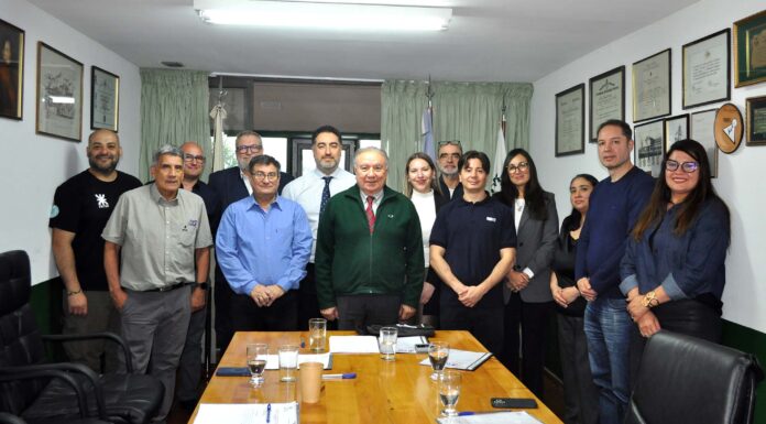 Francisco Álvarez asumió oficialmente el decanato de la Facultad Regional Tierra del Fuego