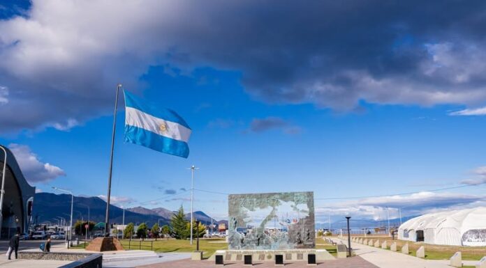 Denuncia internacional por el proyecto petrolero en Malvinas